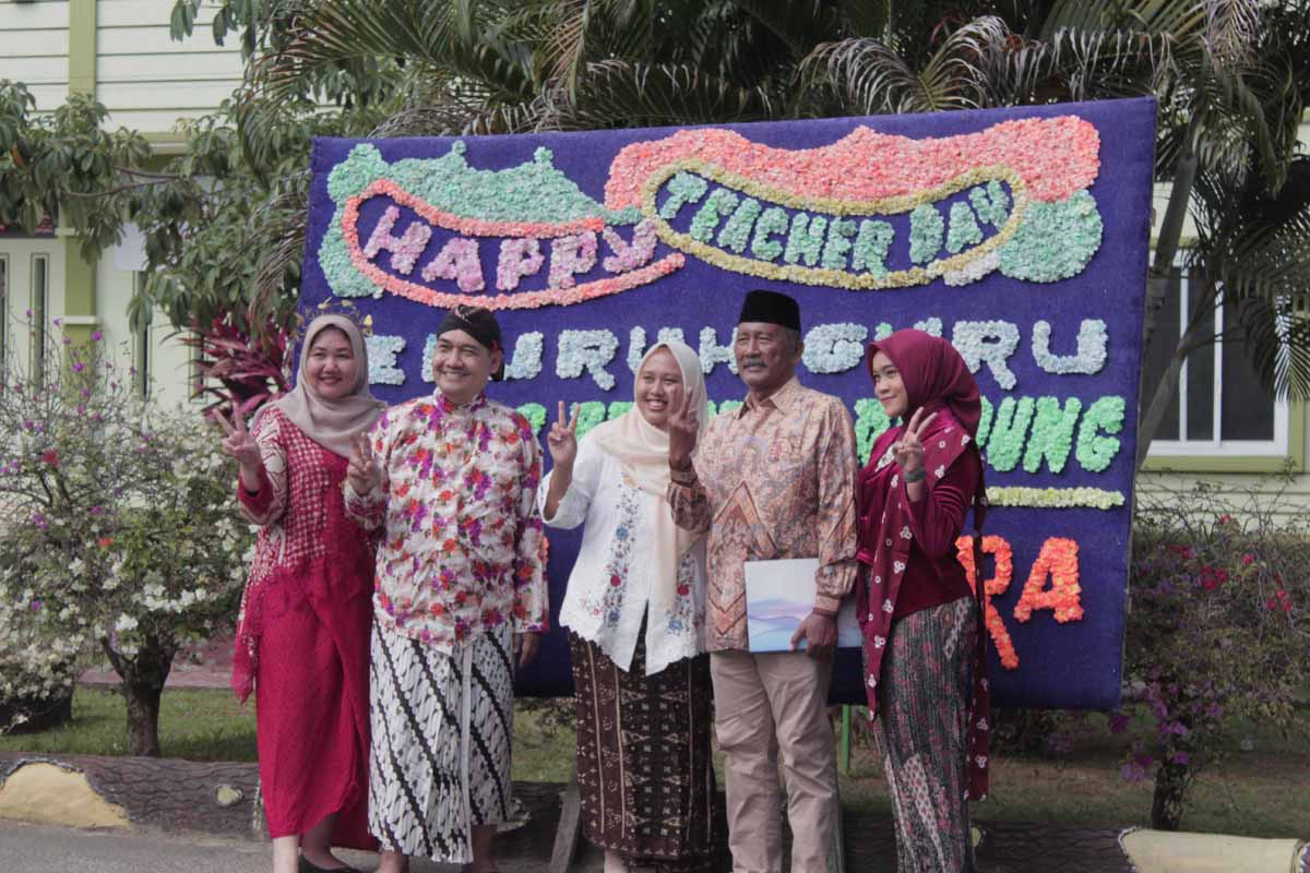 Hari Guru Nasional 2025
