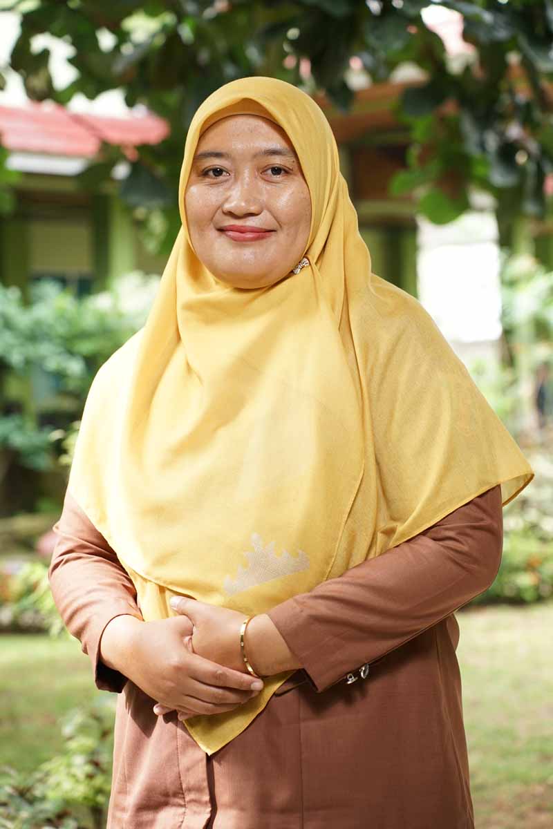 Vefrida Rahmi, S.Pd.