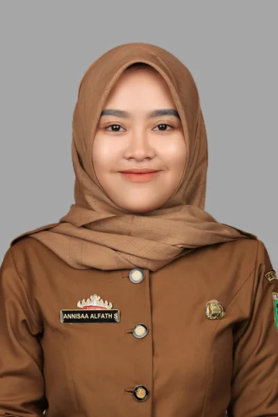 Annisa Alfatih Syahmardani, S.Pd. (Pasfoto)