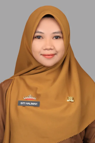 Siti Halimah, S.Pd. (Pasfoto)