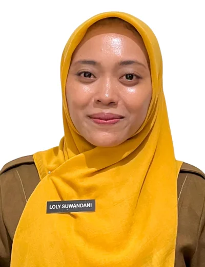 Loly Suwandani, S.Pd., M.Pd. (Pasfoto)